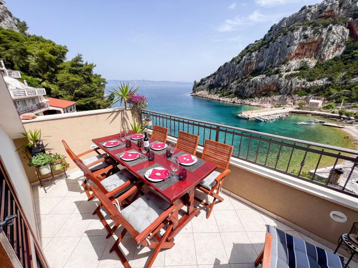 Apartment Cesare 3 Zastrazisce ภายนอก รูปภาพ