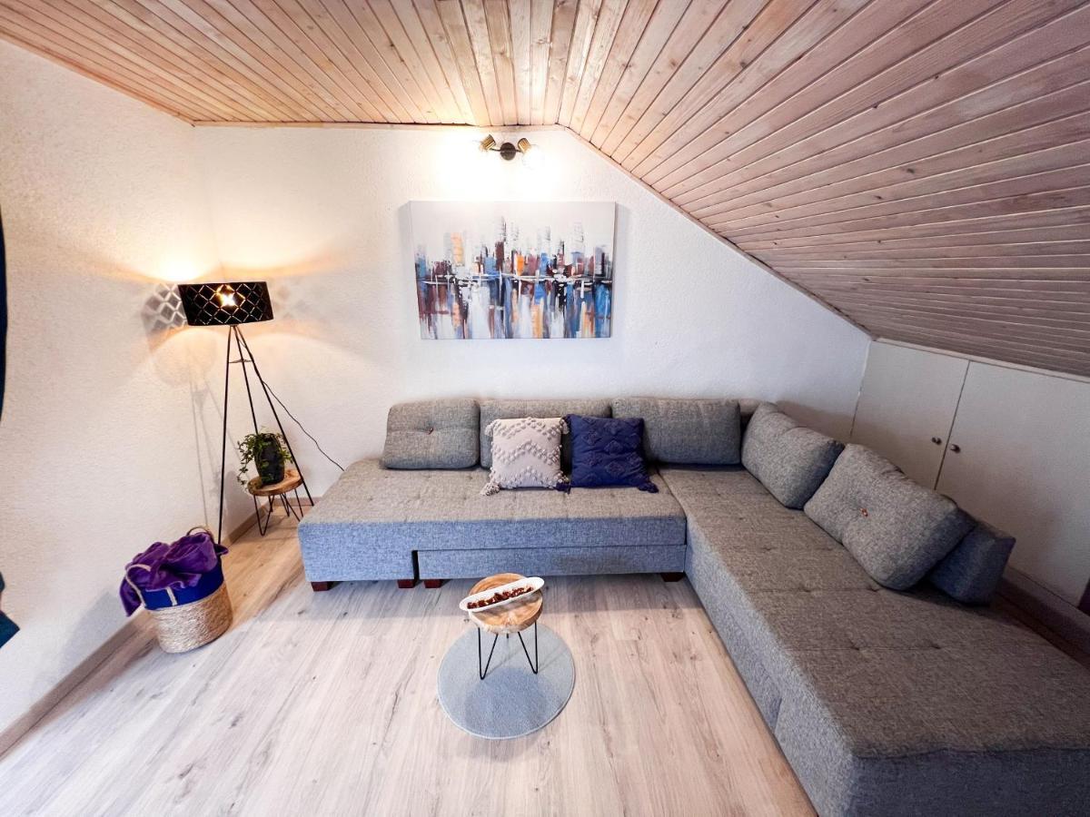 Apartment Cesare 3 Zastrazisce ภายนอก รูปภาพ