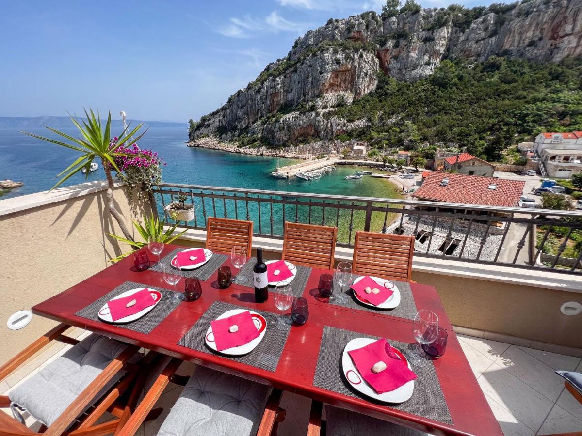 Apartment Cesare 3 Zastrazisce ภายนอก รูปภาพ